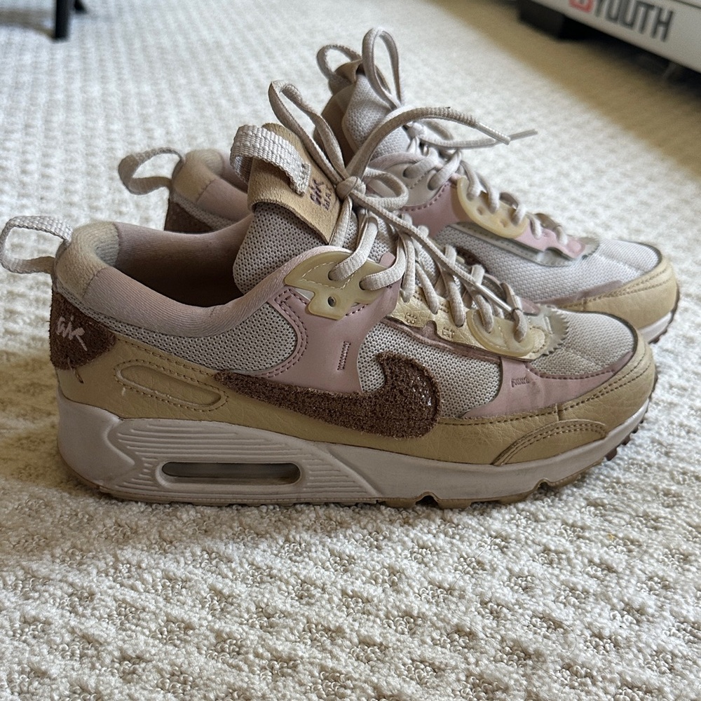 Nike Air Max 90 Futura Womens